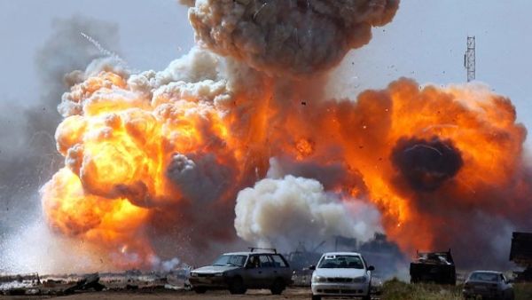 مقتل 7 جنود مصريين وإصابة 15 بتفجيرات في سيناء