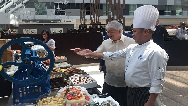 خلال مهرجان المأكولات الفلبينية خلال مهرجان المأكولات الفلبينية