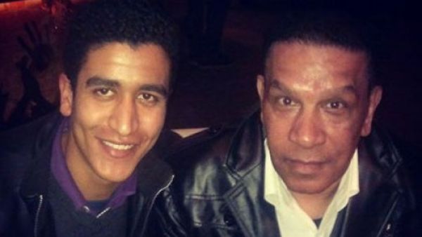 الراحل محمد شرف وابنه هشام محمد شرف