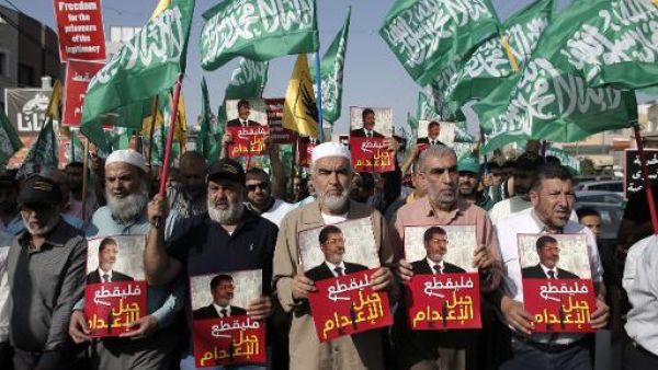 تظاهرة لعرب اسرائيل احتجاجا على حكم اعدام مرسي