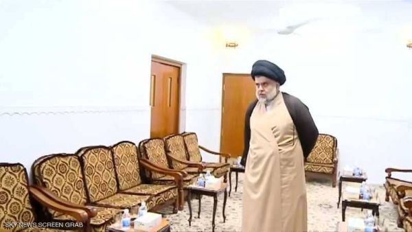 قررت المحكمة العليا في يونيو الماضي إعادة فرز الأصوات يدويا، بسبب الاشتباه في وقوع تزوير