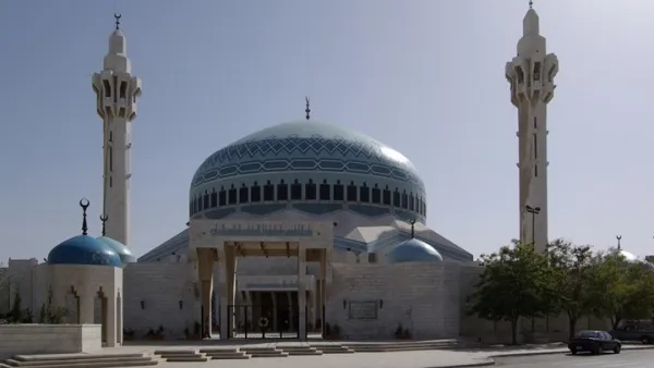 خطبة الجمعة الموحدة في الأردن.. الوزير يدافع والأئمة يمتعضون
