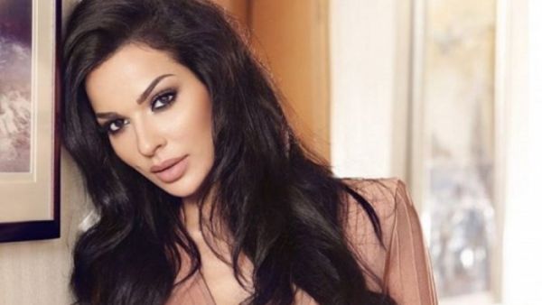 نادين نسيب نجيم