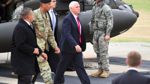 نائب الرئيس الأمريكي مايك بينس 