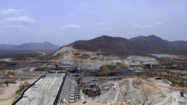 منظر عام لموقع تشييد سد النهضة في اثيوبيا
