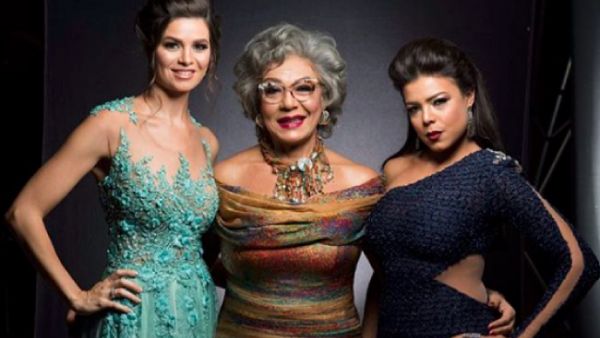 Al Sibai posted a picture alongside her mother and actress Yussra Al Lozi (Source: nahedelsebai - Instagram)