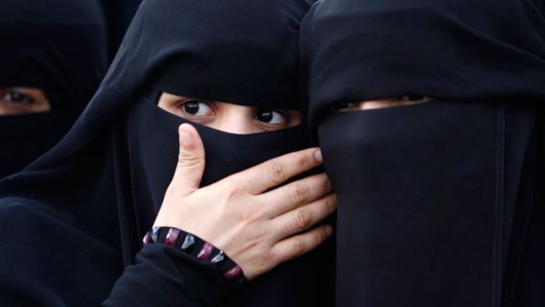 لا لمنع النقاب