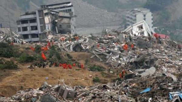  زلزالين بقوة 5.6 درجة هزا منطقة فقيرة وجبلية من الصين