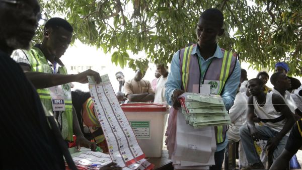 فرز الأصوات في الانتخابات الرئاسية في نيجيريا