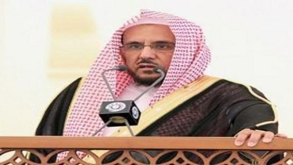 إمام وخطيب المسجد النبوي الشيخ حسين بن عبدالعزيز آل الشيخ