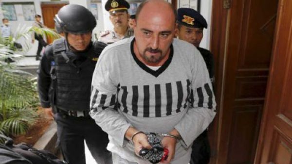 الفرنسي سيرج عتلاوي المحكوم عليه بالإعدام بتهمة الاتجار بالمخدرات في اندونيسيا