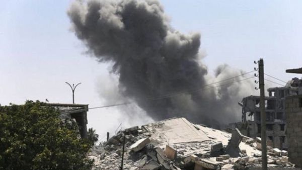 قصف يستهدف دير الزور/ أرشيفية