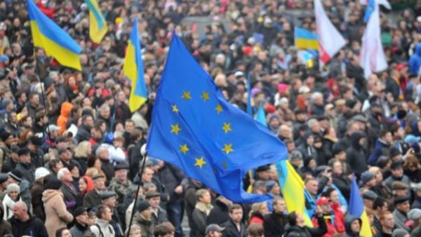 مسيرة احتجاجية، للتنديد بمواقف روسيا العدائية تجاه أوكرانيا