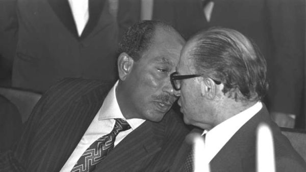 أنور السادات في "إسرائيل"
