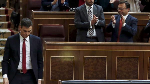  زعيم حزب العمال الاشتراكي، بيدرو سانشيز