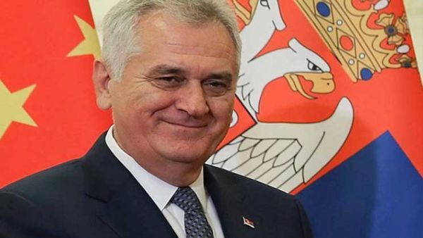  الرئيس الصربي توميسلاف نيكوليتش