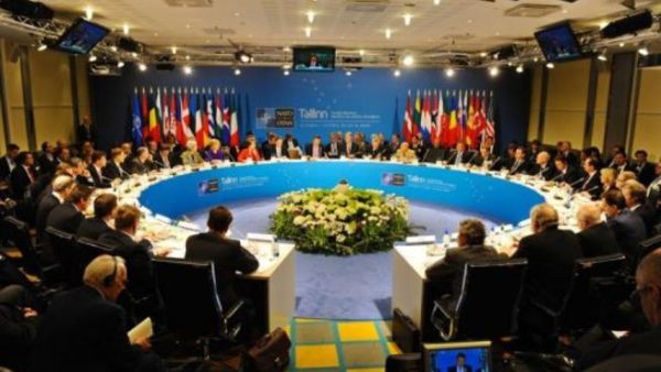 منظر عام لاجتماع لوزاراء خارجية حلف الاطلسي
