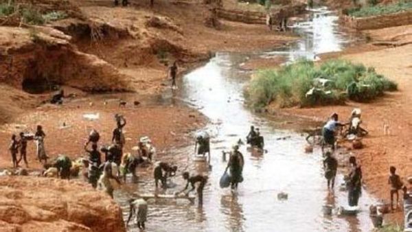 نال القرار موافقة 121 دولة