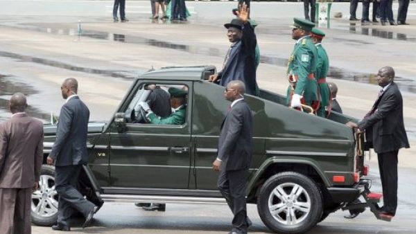  الجيش النيجري أعلن تحرير نحو 10 آلاف رهينة لدة جماعة بوكو حرام