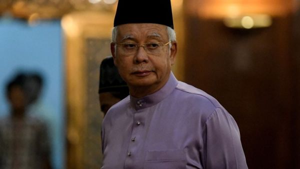 عبد الرزاق متهم باختلاس 640 مليون دولار لكنه ينفي