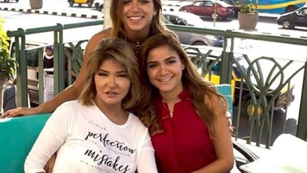علا غانم تضع حدا للمسيئين لها و لبناتها