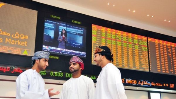Traders at Muscat Securities Market (MSM), the only stock exchange in Oman. (Photo courtesy of TBY)