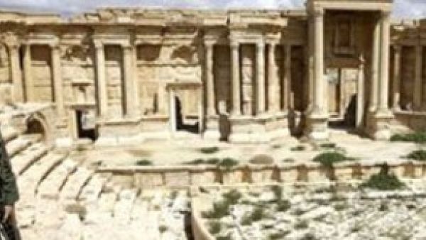 بعد عودة النظام الى تدمر طلب الاندماج في تحالف محاربه الارهاب 