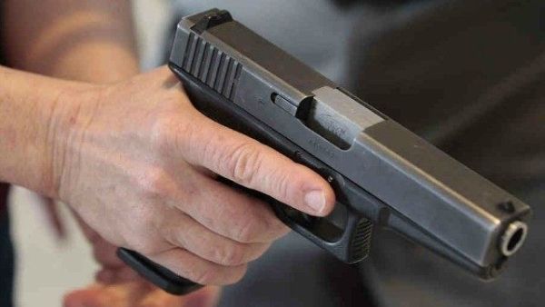 Man stole officer’s gun (AFP/File Photo)