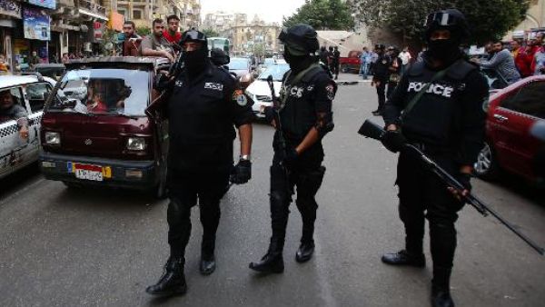 Egyptian security forces conducted a raid on a headquarters militants were using to hide. (AFP/File)