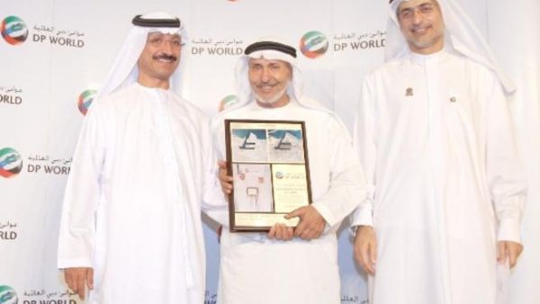 خلال التكريم