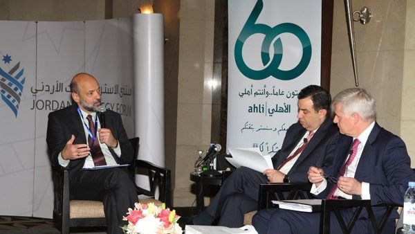 خلال الحدث خلال الحدث