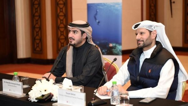 خلال الإجتماع