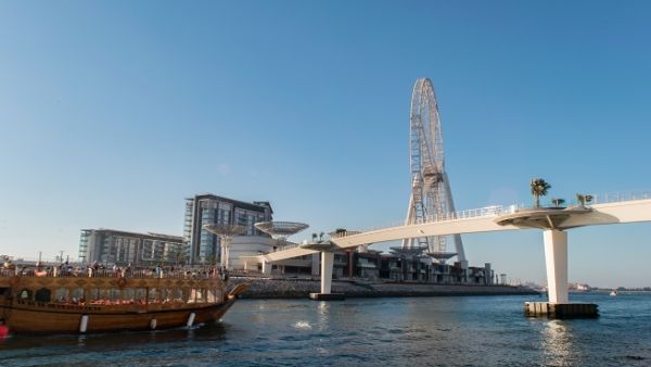 The KEO and InSite team worked closely in collaborating with Besix to deliver this impressive 77-meter span box-girder bridge project. The KEO and InSite team worked closely in collaborating with Besix to deliver this impressive 77-meter span box-girder bridge project.