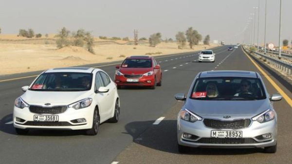 جربة القيادة الأولية لمركبة كيا سيراتو 2014 الجديدة جربة القيادة الأولية لمركبة كيا سيراتو 2014 الجديدة
