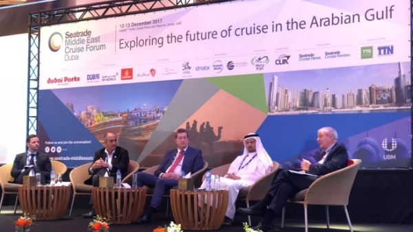 خلال المؤتمر