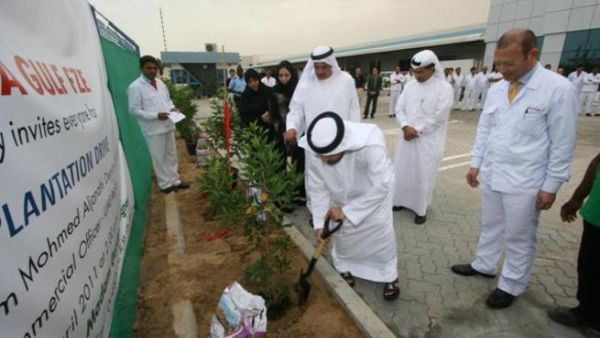 زرع 500 غرسة جديدة ضمن مبادرة هوندا الخليج للتشجير