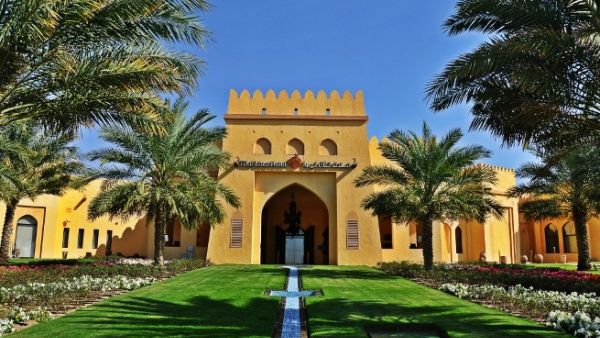 Tilal Liwa Hotel is making it easier for visitors, families and celebrators to come and experience the desert during Easter with special room packages offering a memorable getaway in this landmark hotel. Tilal Liwa Hotel is making it easier for visitors, families and celebrators to come and experience the desert during Easter with special room packages offering a memorable getaway in this landmark hotel.