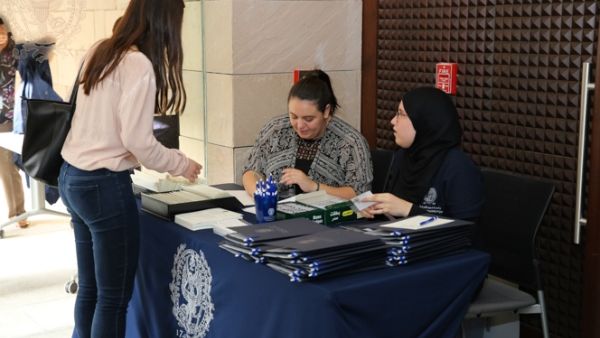 المعرض الذي تنظمه جامعة حمد بن خليفة، سوف يقام في العاشر والحادي عشر من أكتوبر بمركز الطالب في المدينة التعليمية. المعرض الذي تنظمه جامعة حمد بن خليفة، سوف يقام في العاشر والحادي عشر من أكتوبر بمركز الطالب في المدينة التعليمية.