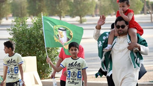 No changes on the dependent fee this year, says Saudi Arabia. (AFP)