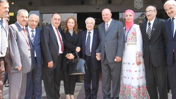 خلال المؤتمر خلال المؤتمر