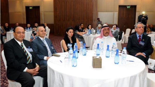 خلال المؤتمر