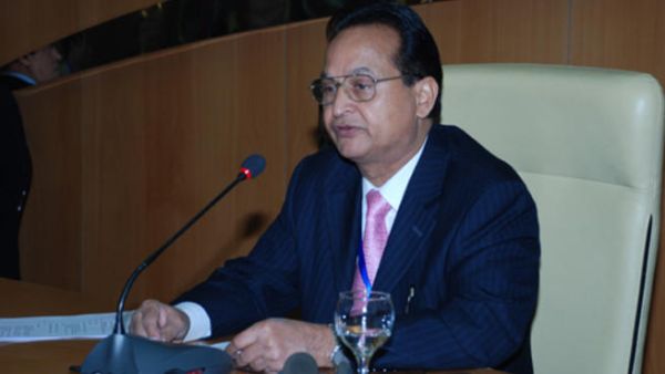 Dr. Abdul Waheed Khan, President of Talal Abu-Ghazaleh University College of Business TAGUCB Baharain