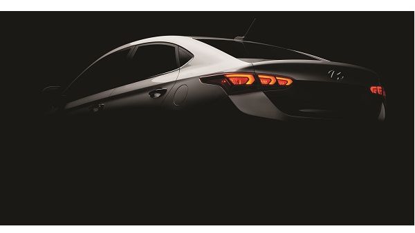 Accent_Teaser-Rear