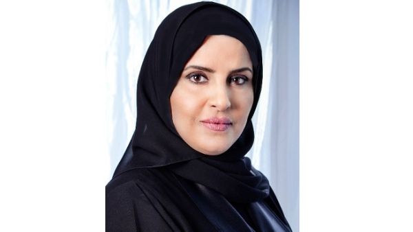 السيدة آمال المناعي، الرئيس التنفيذي للمؤسسة القطرية للعمل الاجتماعي، وعضو لجنة تحكيم جائزة أخلاقنا.