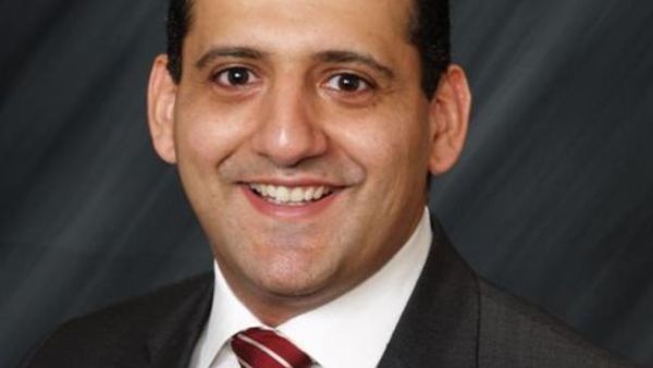 عمرو فريد، أستاذ مساعد في هندسة وإدارة النظم في معهد مصدر وباحث في مجال تطوير التكنولوجيا لدى معهد ماساتشوستس للتكنولوجيا