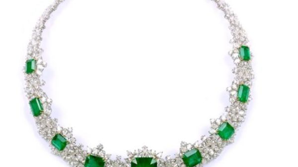 Areeq Emerald Necklace