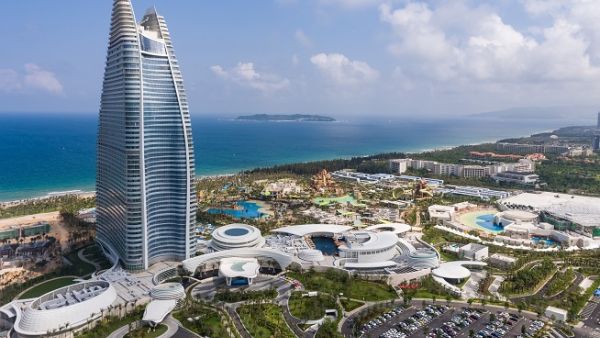 Atlantis Sanya promises to redefine holidaymaking and propel Hainan Island into a new era of world-class hospitality and tourism. Atlantis Sanya promises to redefine holidaymaking and propel Hainan Island into a new era of world-class hospitality and tourism.