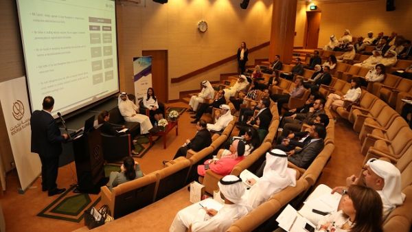 تضمنت ورشة العمل التي قدمها المدراء التنفيذيين في شركة الوطني للاستثمار ثلاثة عروض منفصلة.