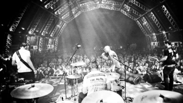 فرقة الروك من الهند Beat Antenna