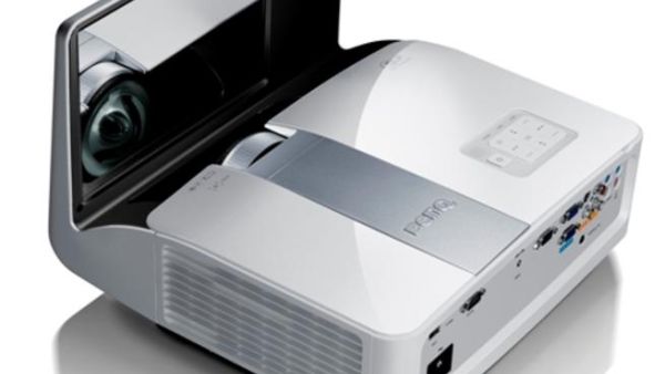 BenQ MX850UST Projector